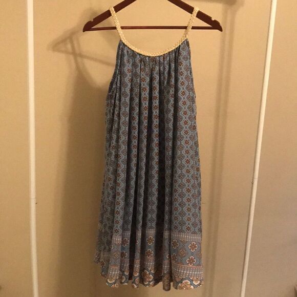 VERSONA A-Line Dress with Gold Trim - Size Large - Picture 1 of 8